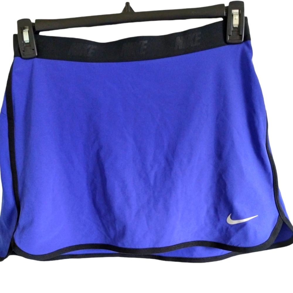NWT Nike Golf Skorts